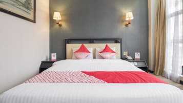 Deluxe Suite | Desk, free WiFi, bed sheets