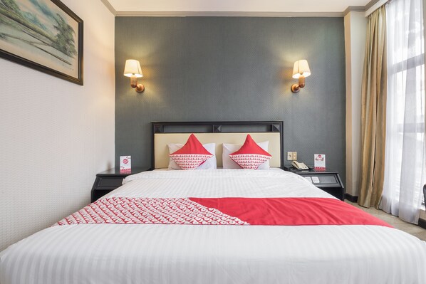Deluxe Suite | Desk, free WiFi, bed sheets