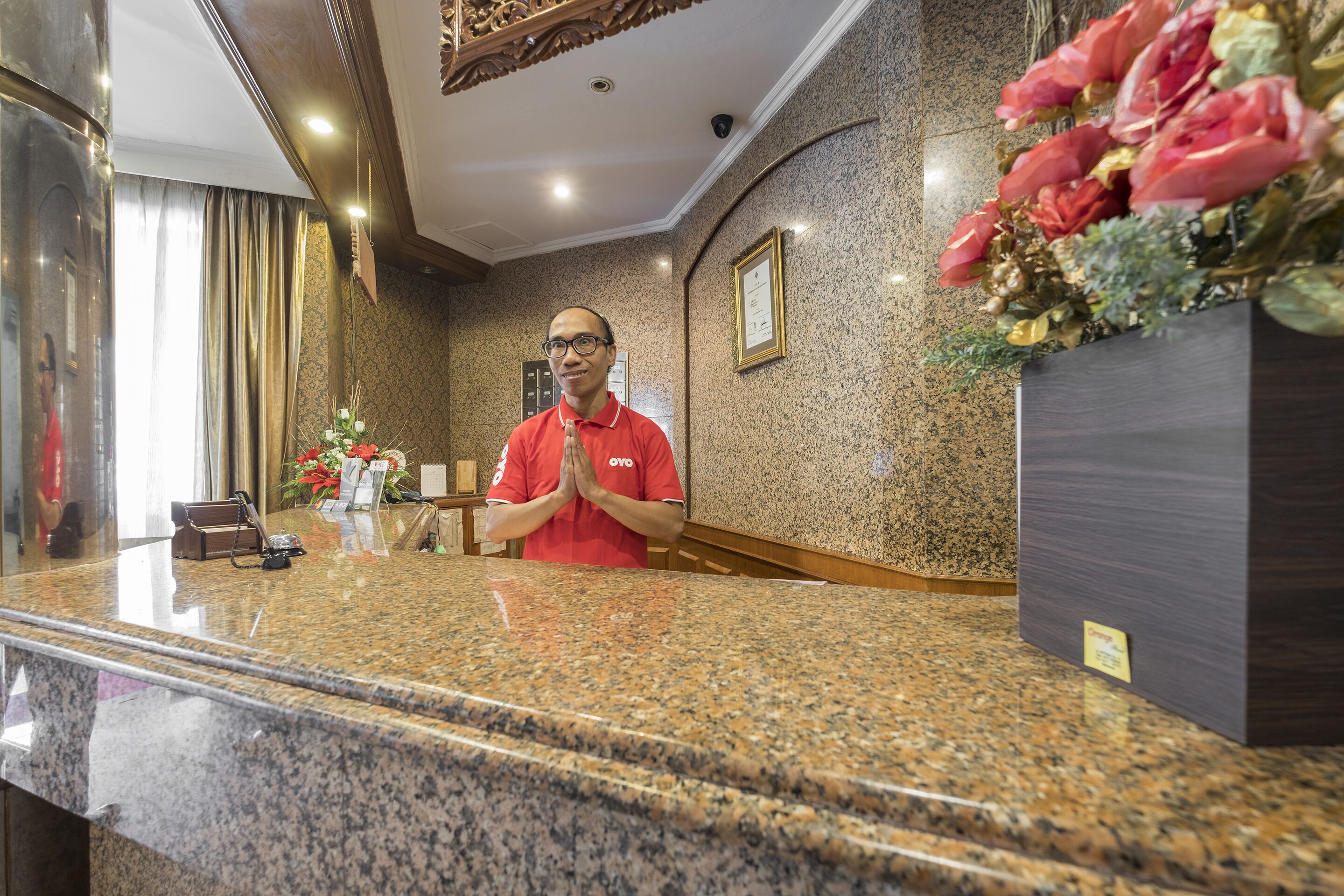 フロント
