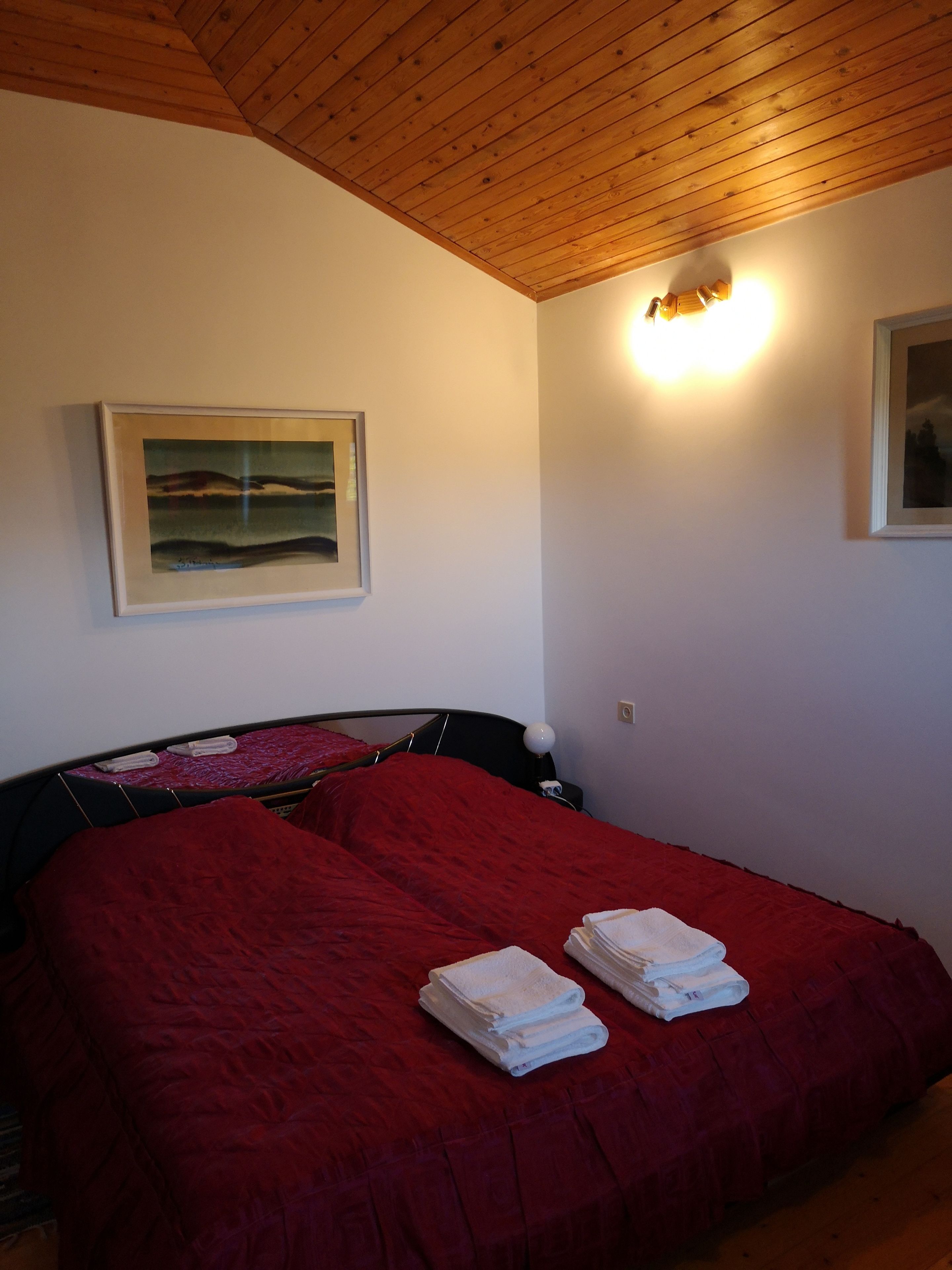Classic Triple Room, Garden View | Hypo-allergenic bedding, down comforters, individually decorated