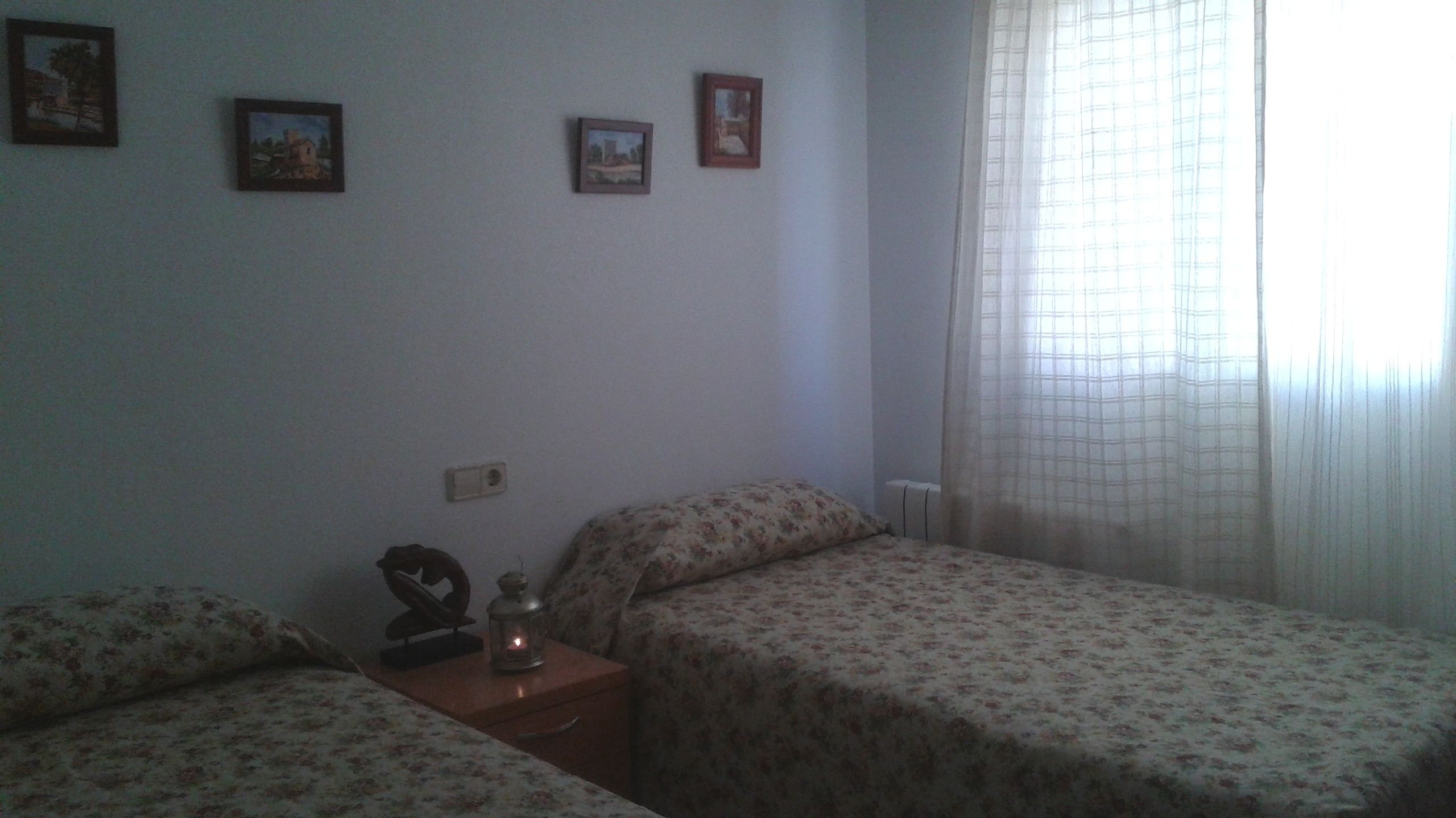 Twin Room, Shared Bathroom | Iron/ironing board, rollaway beds, free WiFi, bed sheets