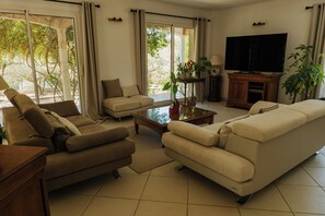 TV, fireplace, DVD player, foosball