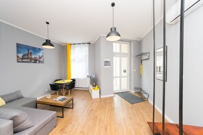 50-tums platt-tv med digitalkanaler och LCD-tv