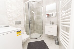 Apartment | Bathroom