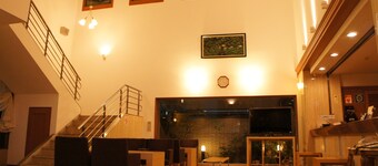 โรงแรมสเตชั่น คุวานะ