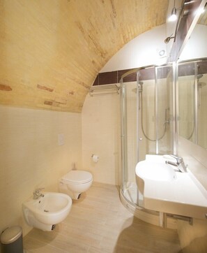 Bathroom - Torre della Loggia - Dimora Storica (Ortona)