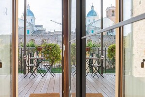 经典双人房 | 阳台景观