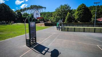 Sport court