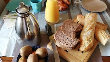 Petit-déjeuner continental compris tous les jours