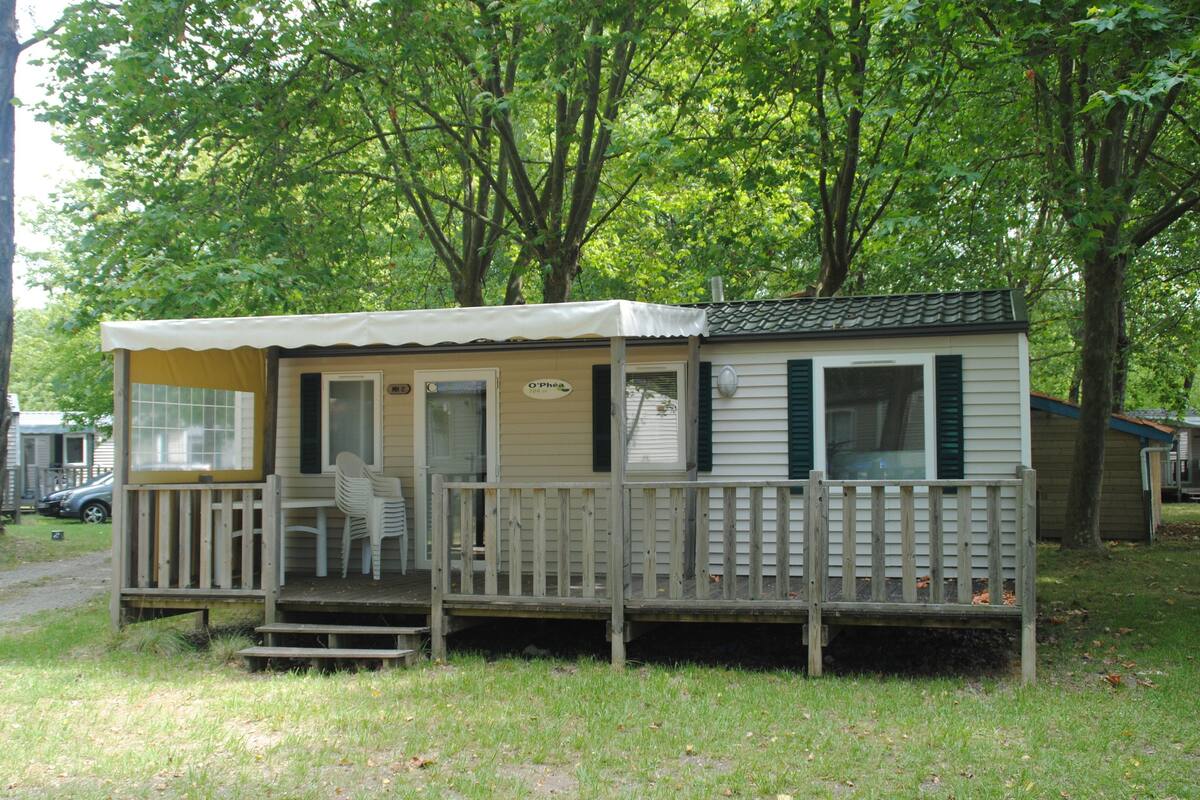 Mobile Home, 3 chambres, terrasse (6/8 pers)