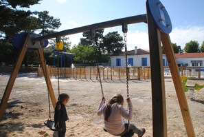 Außen-Kinderspielplatz