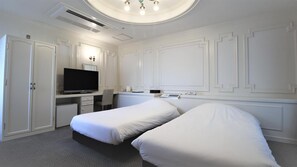 Bàn ủi/dụng cụ ủi quần áo, truy cập Internet không dây miễn phí