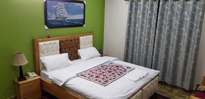 Deluxe Double Room | Wheelchair access - Shangrila sharda (Sharda)