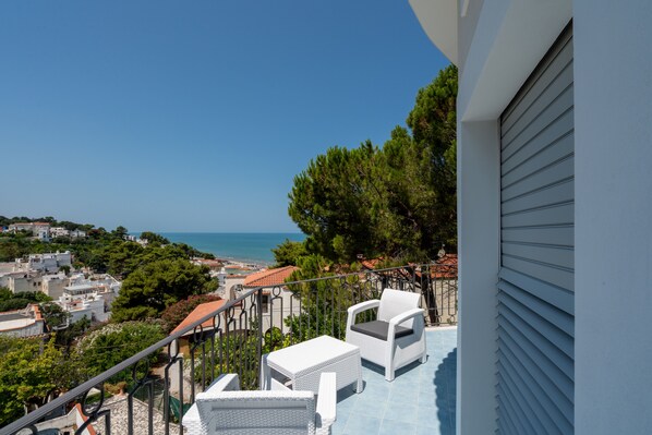 Superior Triple Room, Terrace | Exterior - Park Hotel Villa Maria (Vico del Gargano)