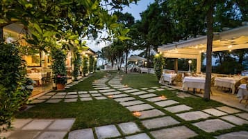 Jardines del alojamiento