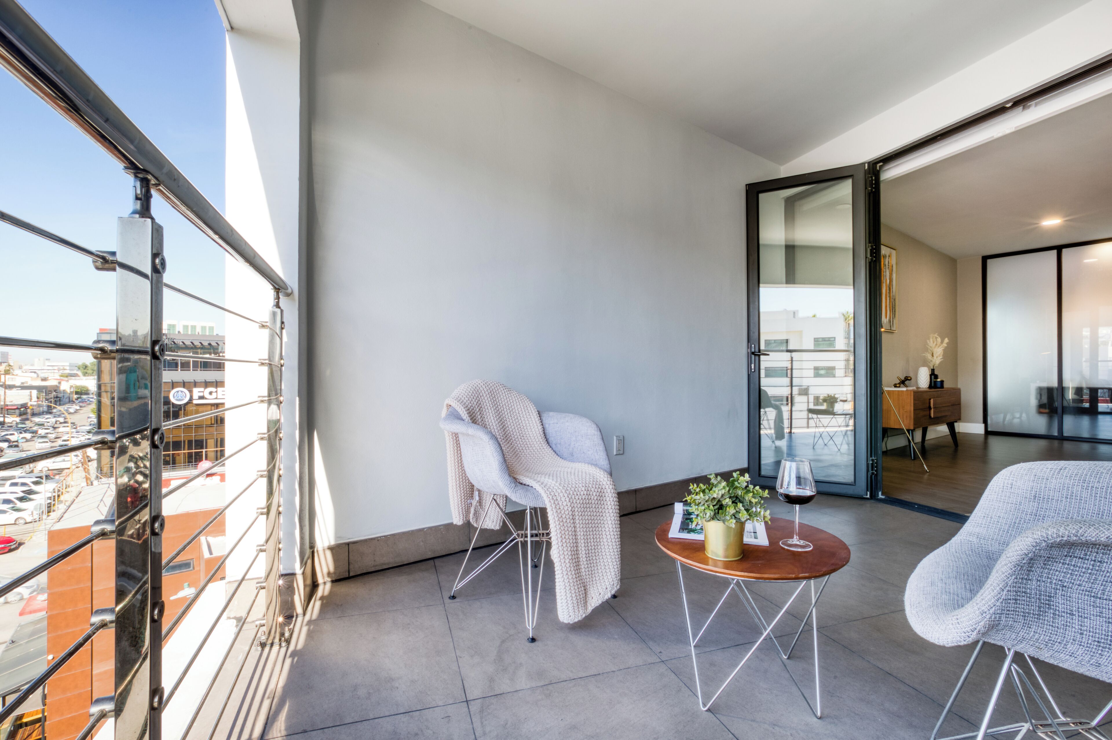 Exclusive Two-Bedroom Apartment with Balcony | Balcony