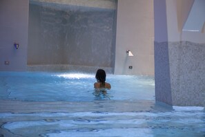 Sauna, Whirlpool, Dampfbad, Türkisches Bad/Hamam, Körperbehandlungen