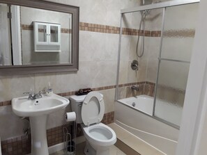 Comfort Apartment, 2 Bedrooms | Bathroom - Balata Splendour Apartment (Gros Islet)