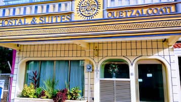 Façana frontal de l'allotjament