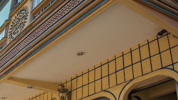 Façana frontal de l'allotjament