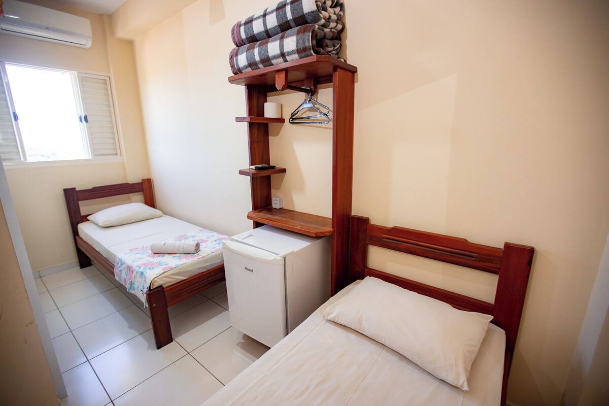 Basic Twin Room | Wi-fi percuma, cadar katil 