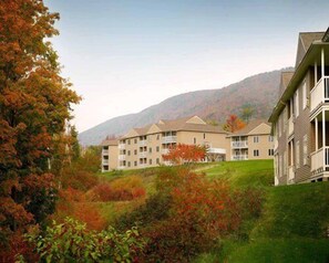 Exterior - Vacation Village In The Berkshires 5 Star Resort - Suite B (Hancock)