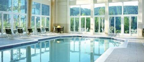 Indoor pool, outdoor pool