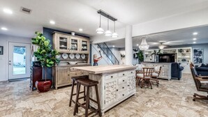 Interior - Lake McQueeney Waterfront Gem with Boat Dock, Balcony, Large Double Lot (Seguin)