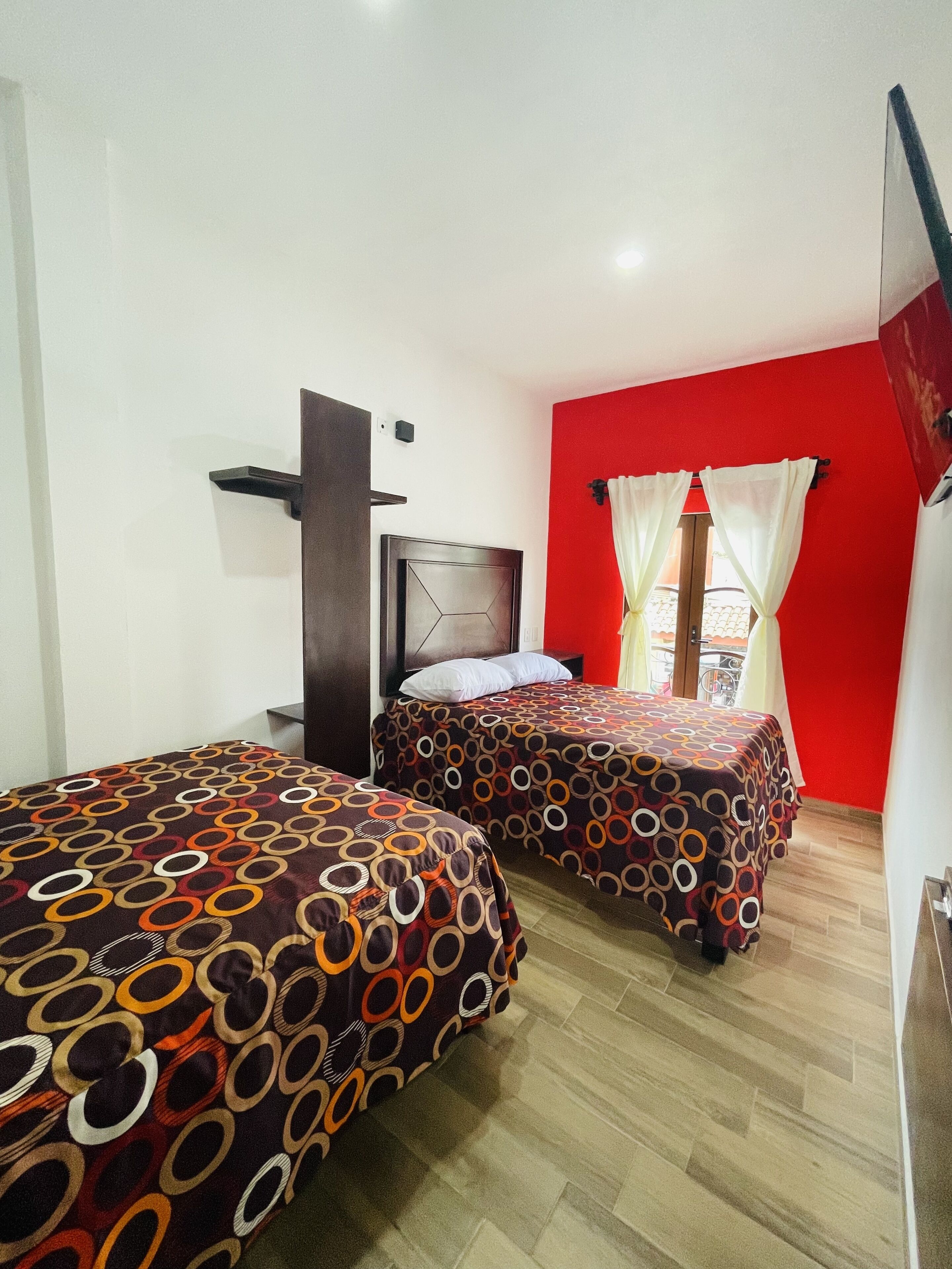 family room, 2 bedrooms, non smoking, private bathroom | free wifi, bed sheets