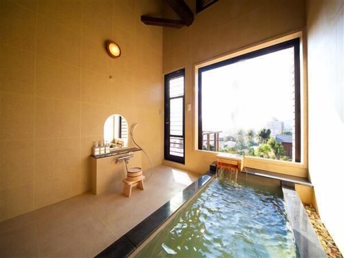 Kannawa Onsen Zekkei No Yado Sakuratei