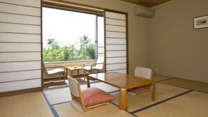 Unclassified image, 5 of 88, button - Kannawa Onsen Zekkei No Yado Sakuratei (Beppu)