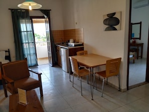 Dining - Pardalakis Studios (Platanias)