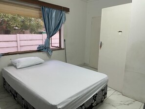1 chambre, bureau, fer et planche Ă repasser, accĂšs au Wi-Fi (inclus)