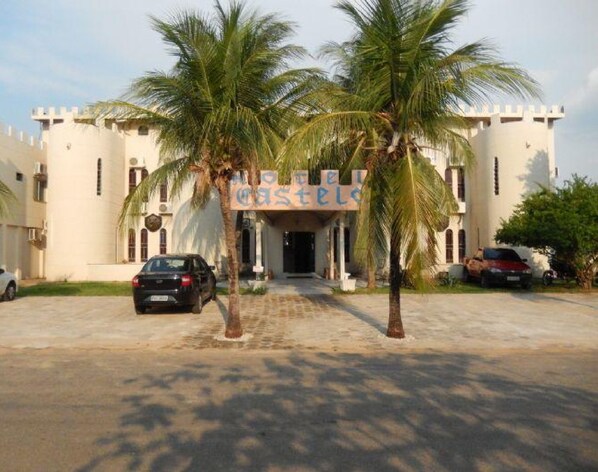 Parking - Hotel Castelo (Palmas)