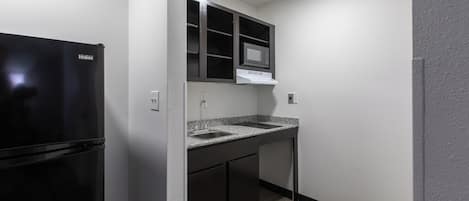 Fridge, microwave, coffee/tea maker