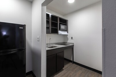 Motel 6 Greenville, SC - I-85 Near Downtown