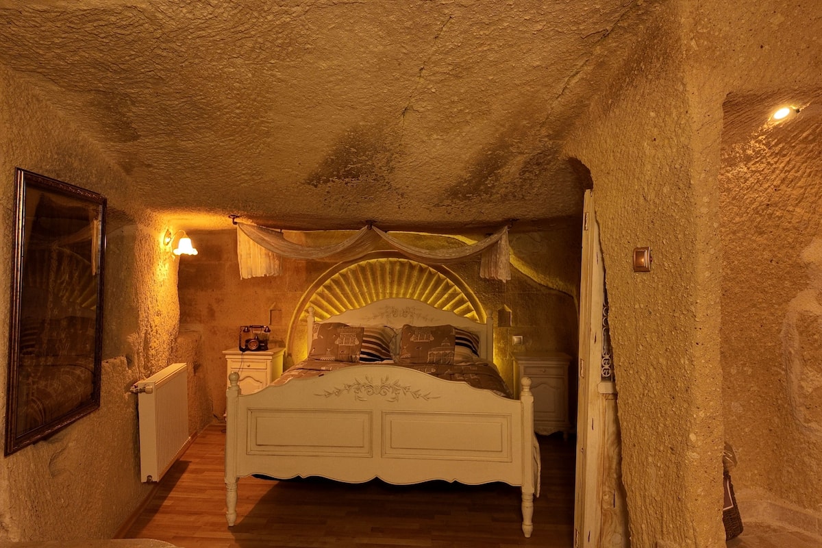 Suite Grand | 1 camera, biancheria da letto di alta qualità, minibar, insonorizzazione
