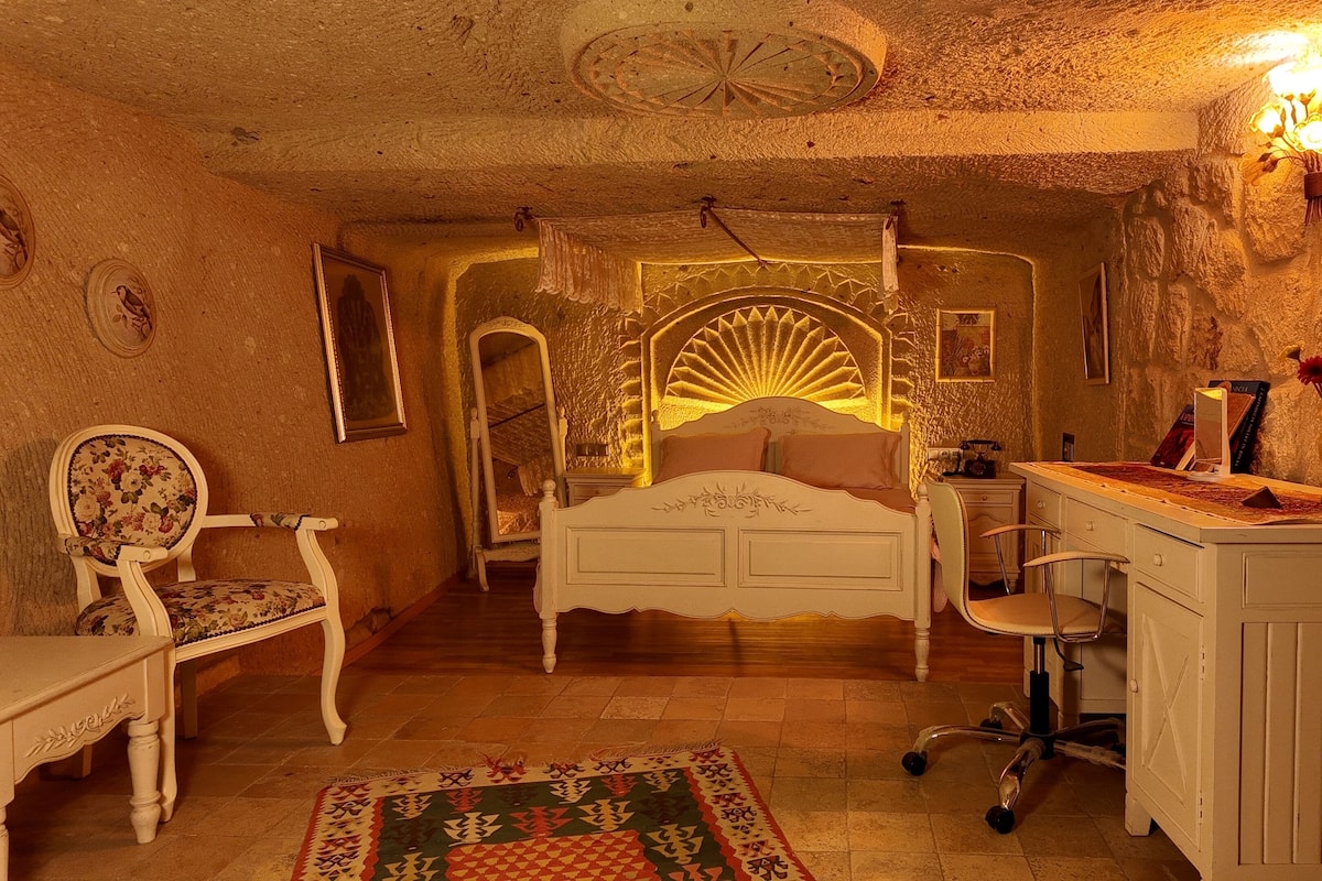 Suite Deluxe | 1 camera, biancheria da letto di alta qualità, minibar, insonorizzazione