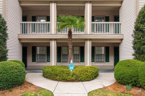 Unclassified image, 5 of 34, button