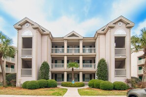 Unclassified image, 3 of 34, button