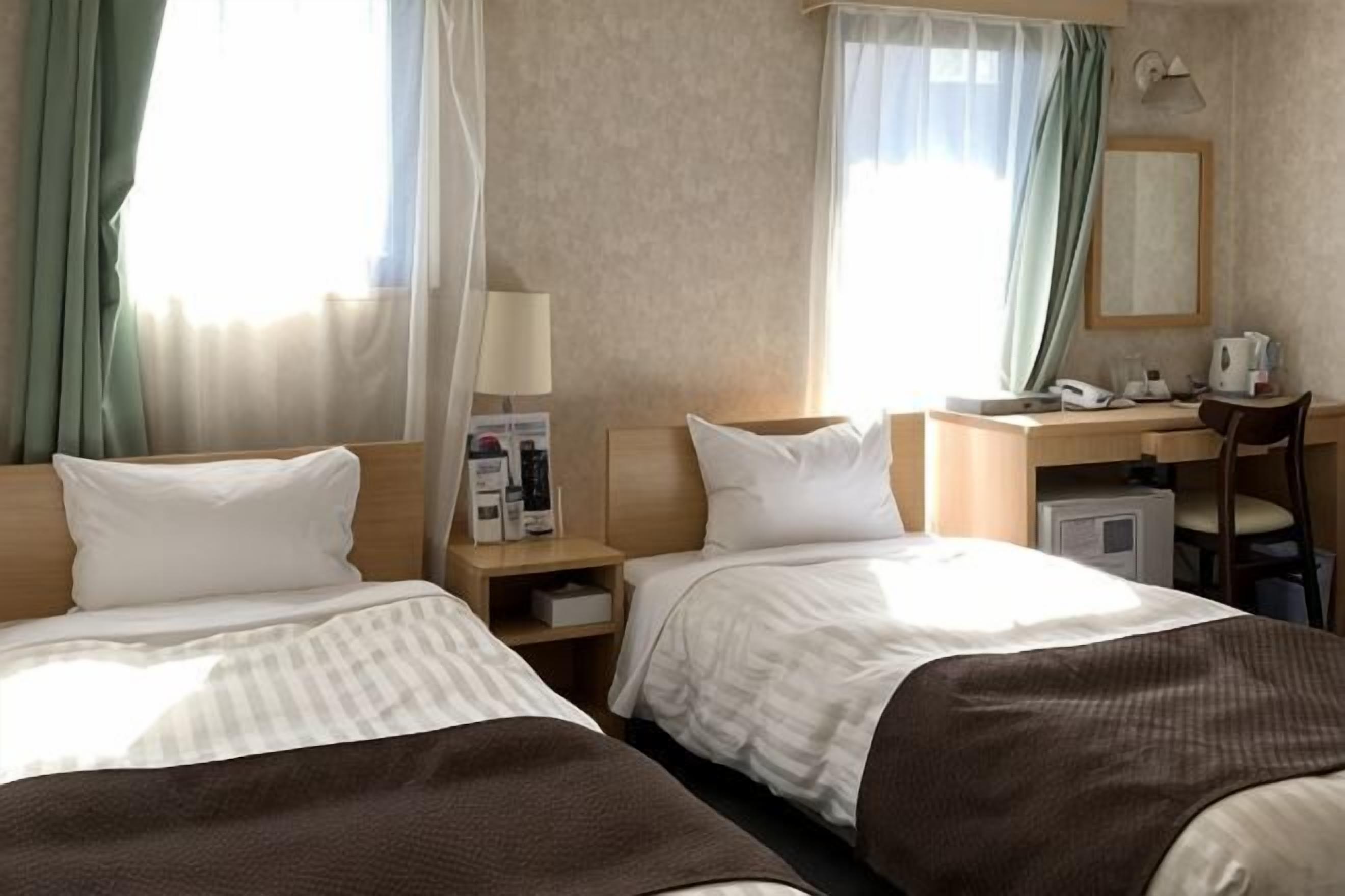 Desk, free WiFi, bed sheets