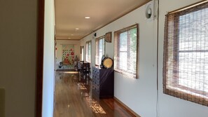 Lobby - Yukemuri no Yado Hanamomen (Yufu)