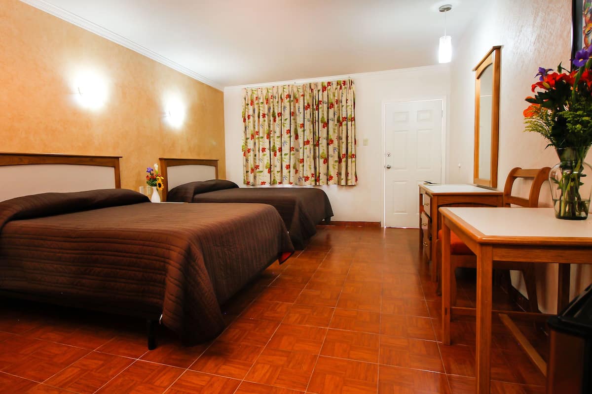 1 bedroom, desk, blackout drapes, WiFi (free)