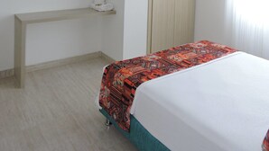 1 bedroom, desk, iron/ironing board (on request), WiFi (free)