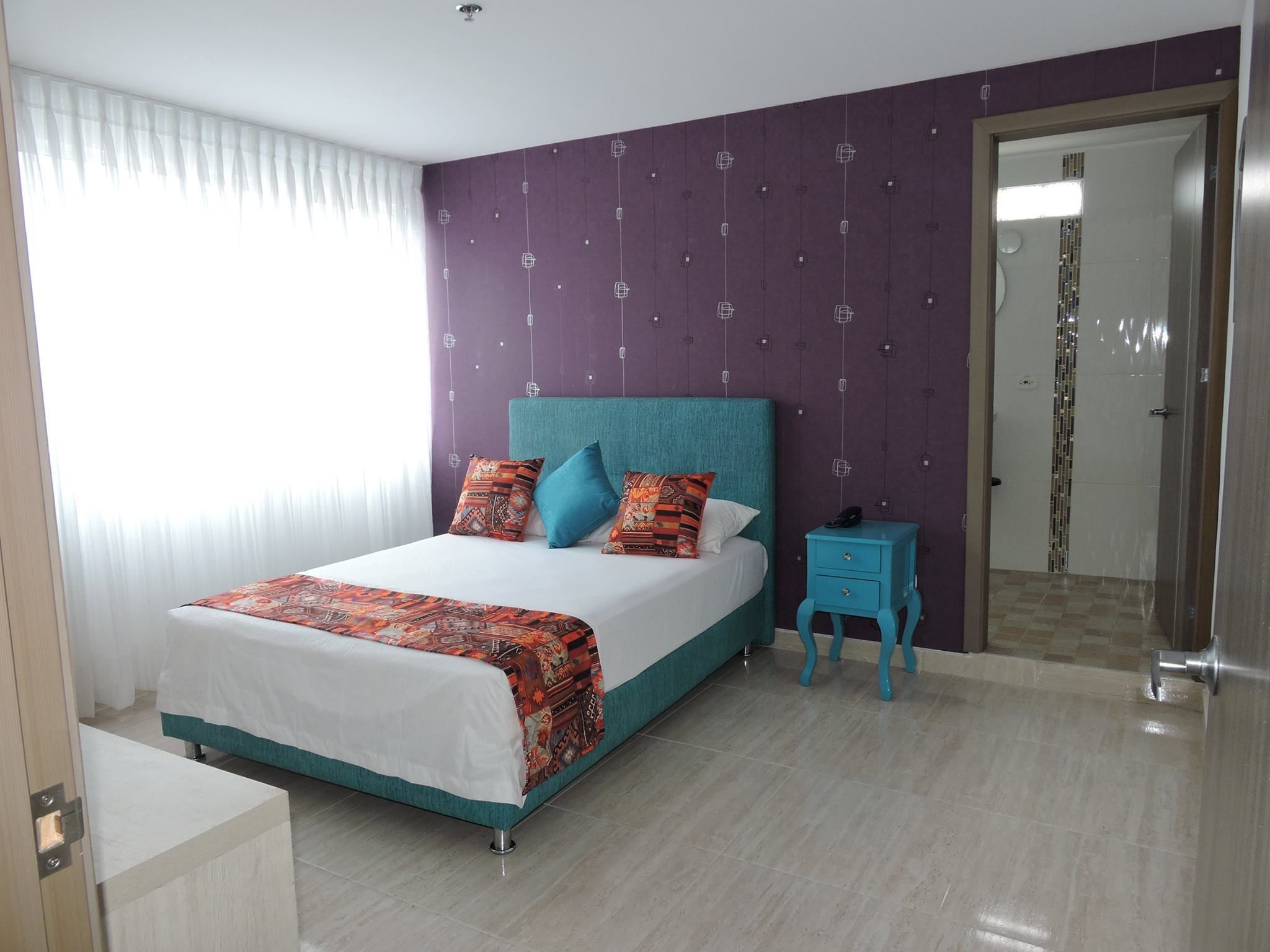 1 phòng ngủ, bàn, bàn ủi/dụng cụ ủi quần áo 