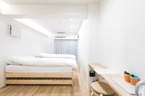 Standard Triple Room (No Kitchenette) - Enzo Kyoto Gojo (Kyoto)