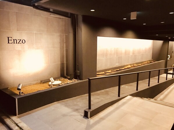 Front of property - Enzo Kyoto Gojo (Kyoto)