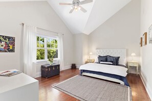 House (1 Bedroom) | Bathroom