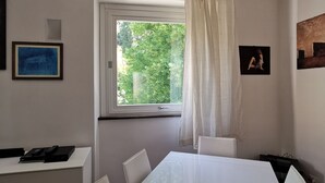 Unclassified image, 5 of 12, button - Visita Torri Ascoli Piceno (Ascoli Piceno)