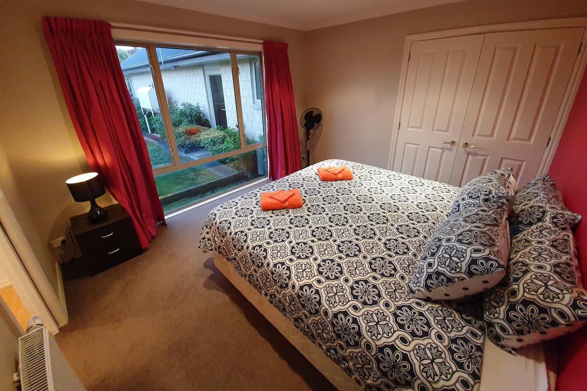Habitación doble estándar, 1 cama King size, vista al jardín | Vista desde la habitación